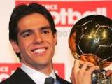 Kak&aacute; e a Bola de Ouro